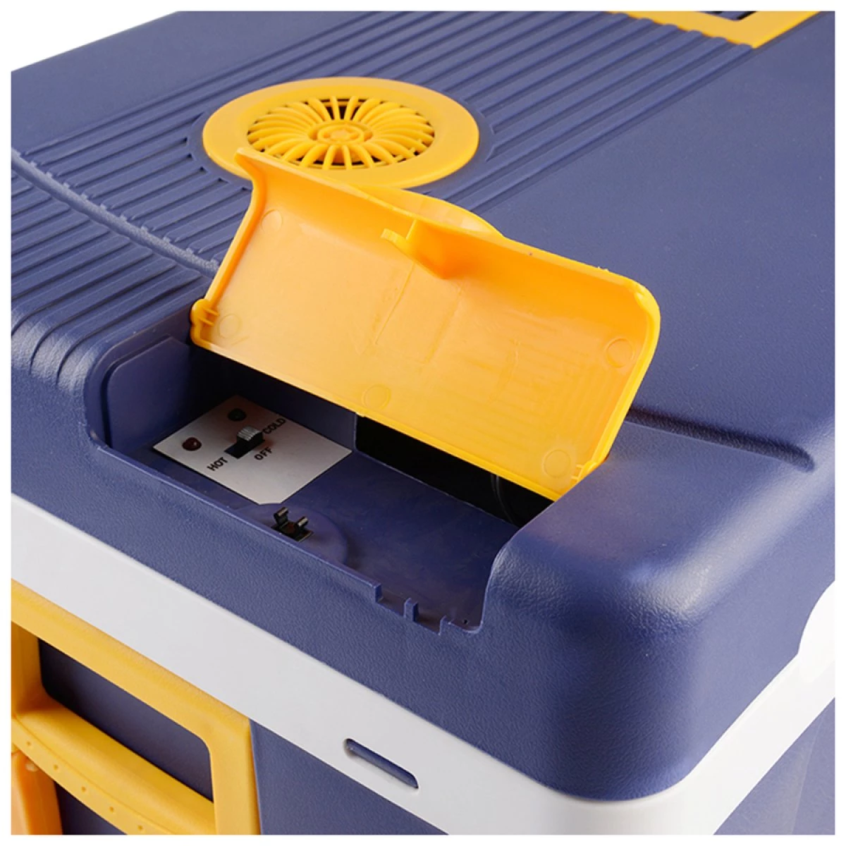 Electric Portable Car Hot & Cold Coolbox 12V & 230V 50 Litre | Adexa BL150A 5 Electric Portable Car Hot & Cold Coolbox 12V & 230V 50 Litre | Adexa BL150A - Image 5